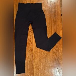 ACTA Essential Black Leggings - Size M